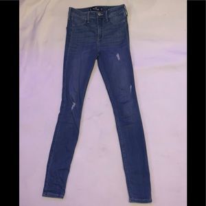 Hollister High Rise Skinny jeans